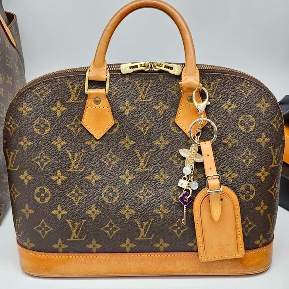 Authentic Louis Vuitton Luggage Tag with Unbranded Keycharm, Keychain - Picture 8 of 8